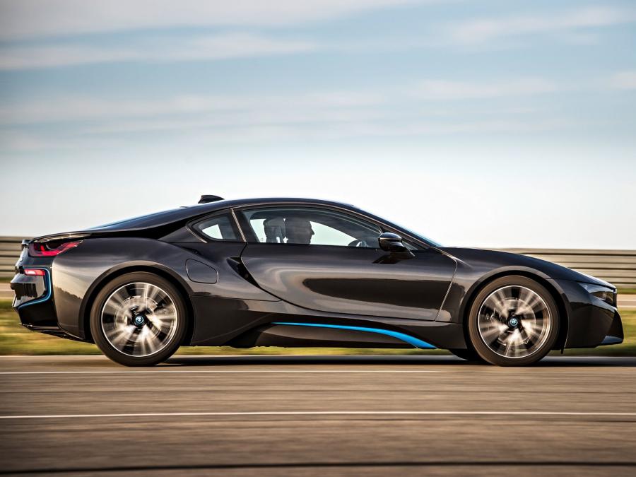  BMW i8 2014 года  (фото 3 из 180)